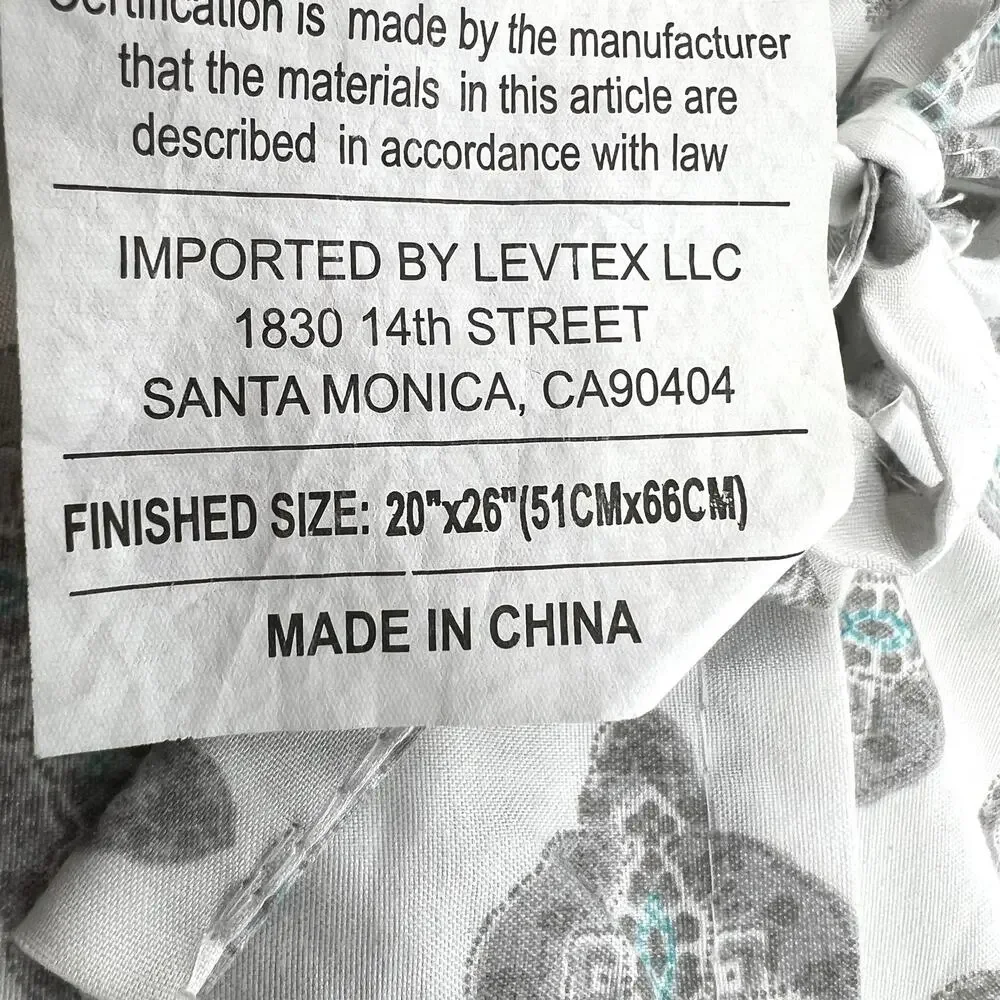 Villa Lugano Pair of Teal and White Quilted Pillow Shams 20